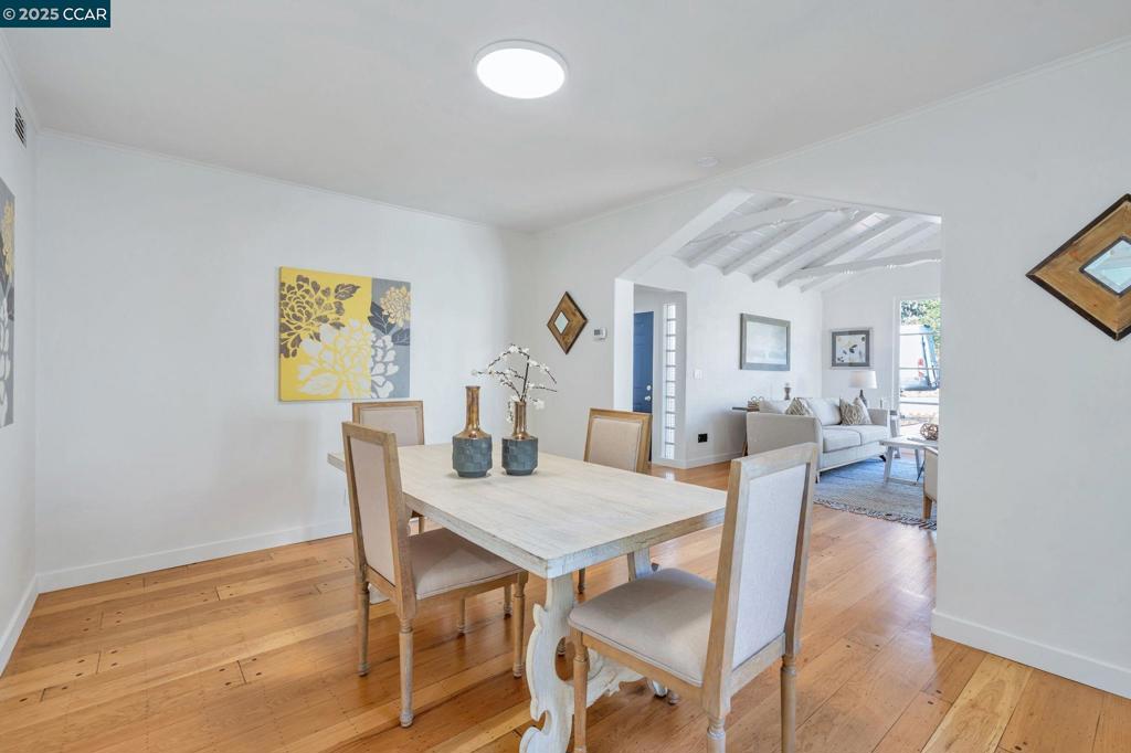 UPPER ROCKRIDGE - Residential