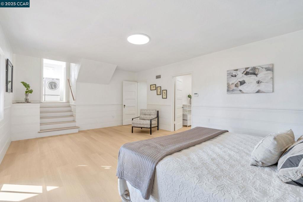 UPPER ROCKRIDGE - Residential