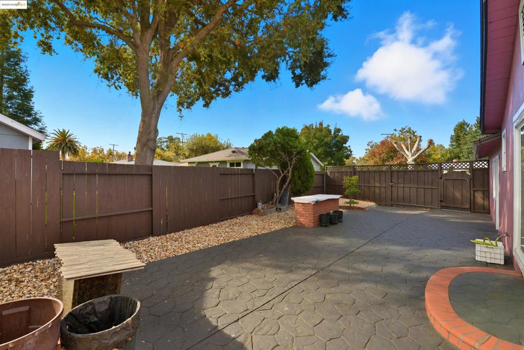 DANA ESTATES - Residential