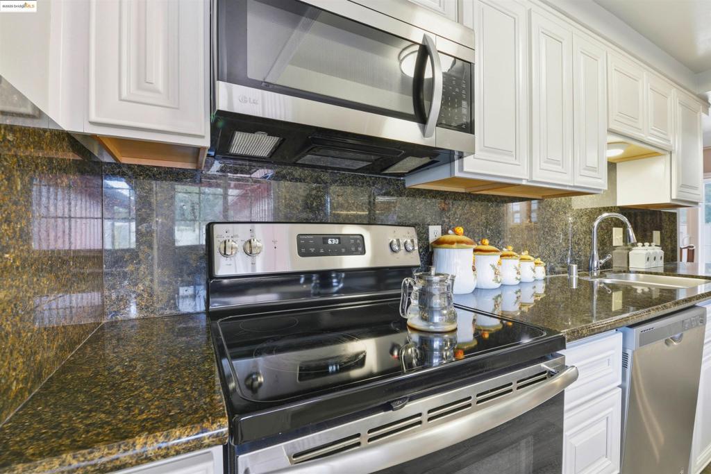 DANA ESTATES - Residential