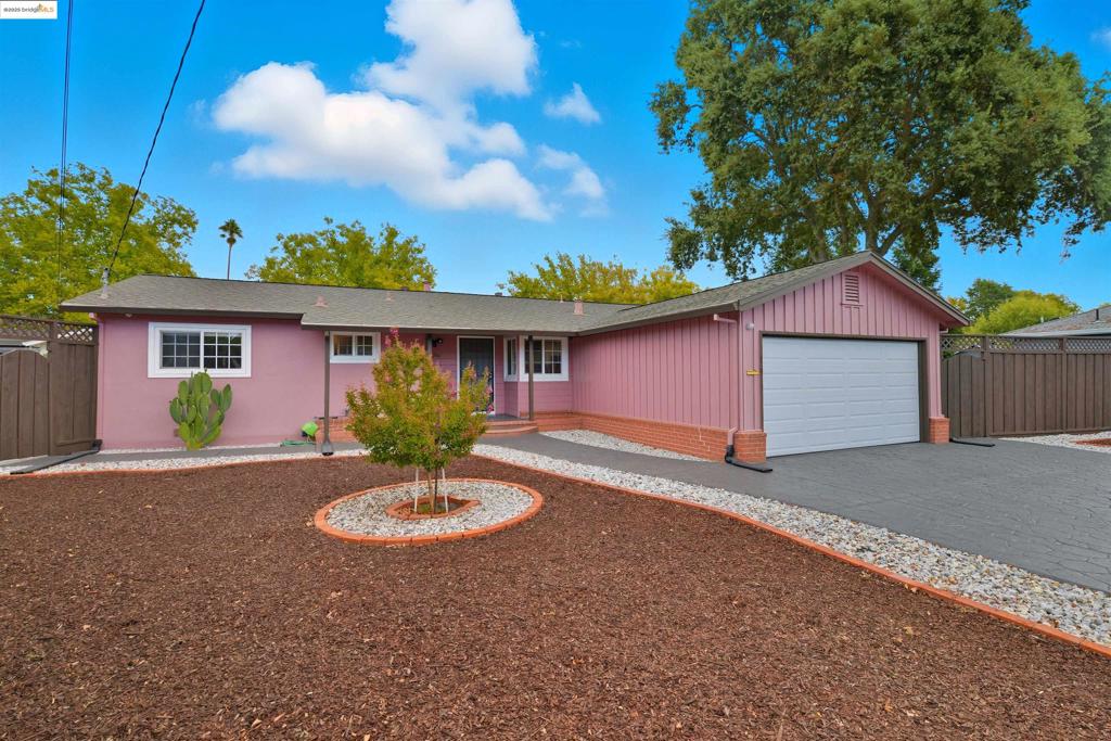 DANA ESTATES - Residential