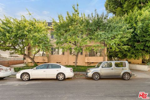 Photo of 1457 Butler Avenue #3, Los Angeles, CA 90025 (MLS # 25540905) Photo of 1457 Butler Avenue #3, Los Angeles, CA 90025 (MLS # 25540905)