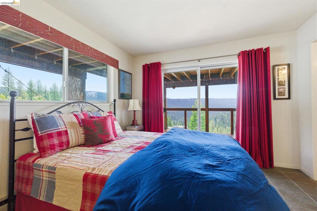 29965 Mariposa Drive