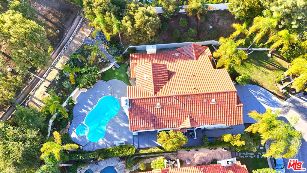 5566 Spring Hill Court