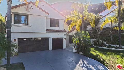 Photo of 5566 Spring Hill Court, Westlake Village, CA 91362 (MLS # 26829267)