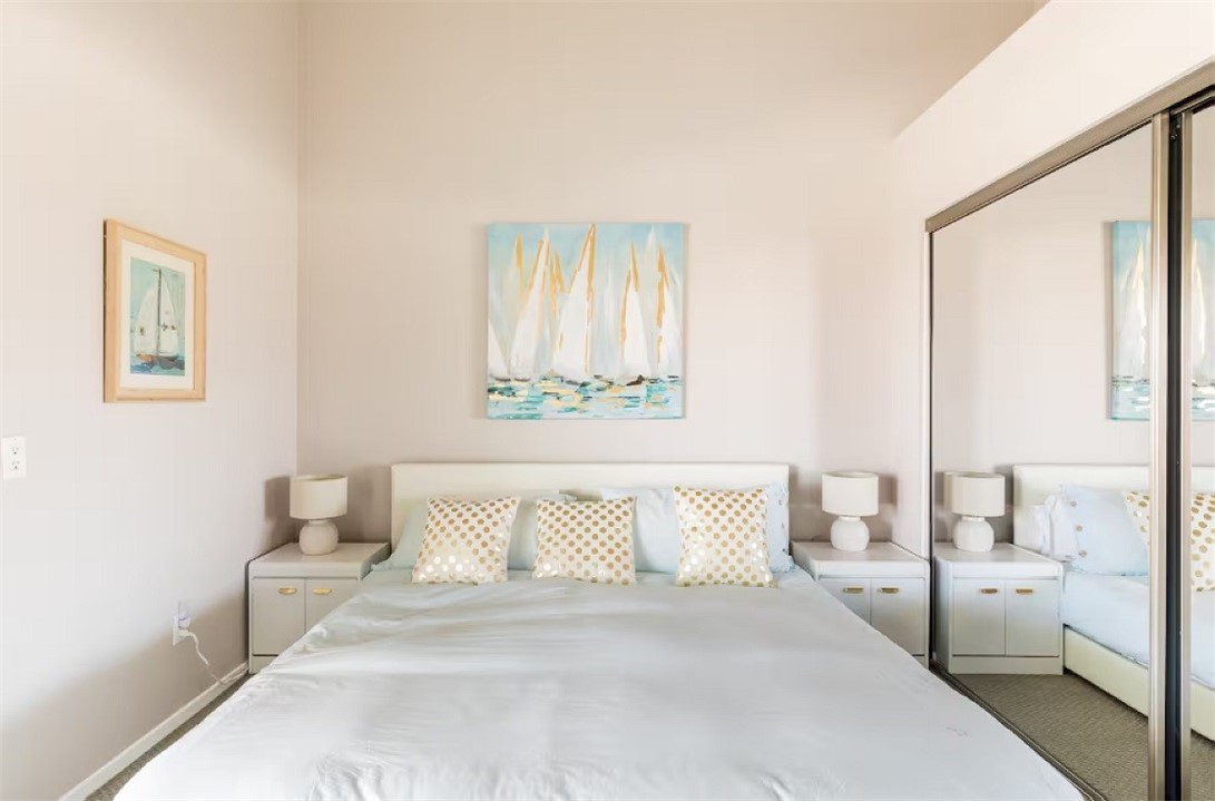 N Hills Estates (34015) - Residential