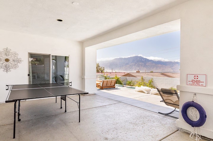 N Hills Estates (34015) - Residential