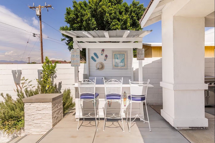 N Hills Estates (34015) - Residential