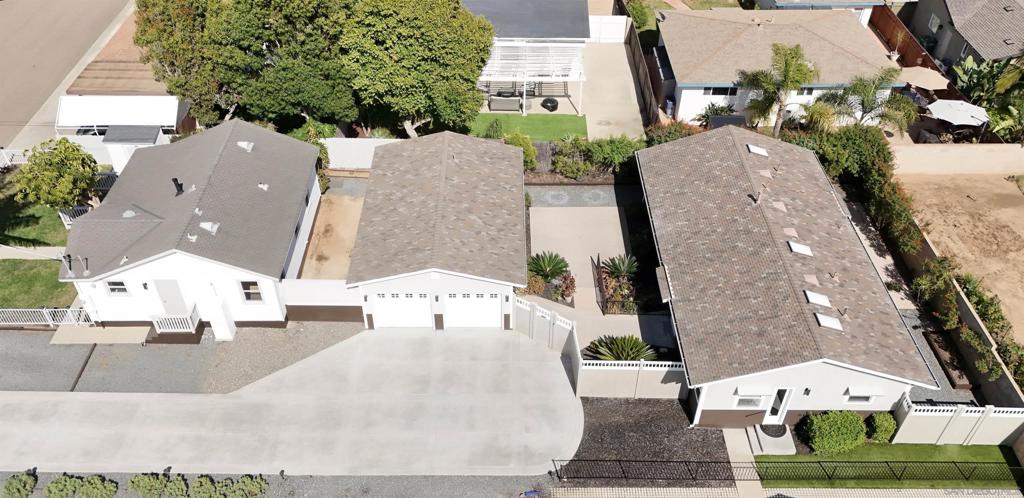 1027 Knowles Ave.