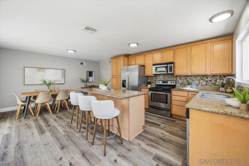 5325 Bonita Dr