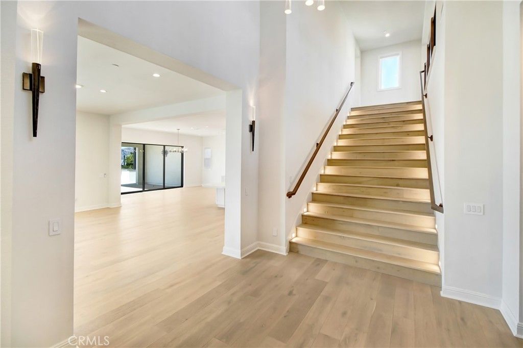 Photo of 20446 W Albion Way, Porter Ranch, CA 91326 (MLS # PW26016466)