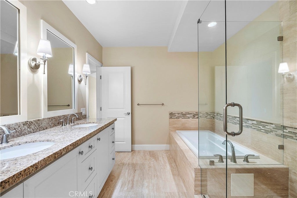 1 Breakwater Drive, Corona Del Mar CA 92625 - Photo 34