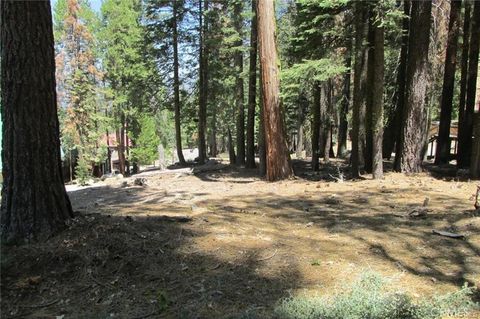 Photo of 7497 Henness Circle, Yosemite, CA 95389 (MLS # FR26039402)