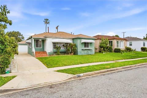 2717 W Tichenor Compton CA 90220