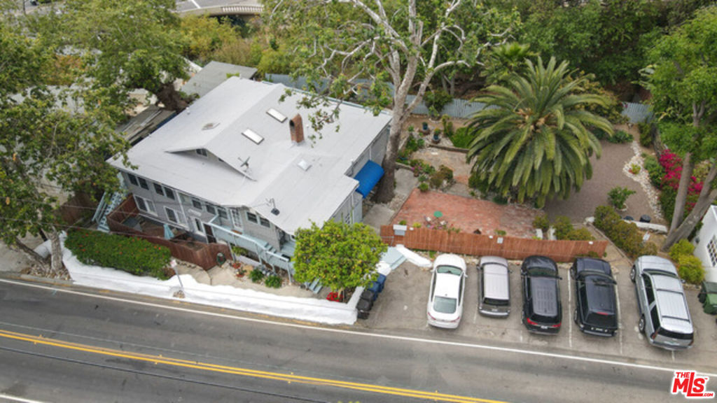 3945 Las Flores Canyon Road