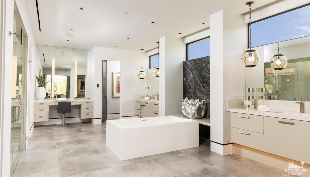 Vintage Country Club - Residential