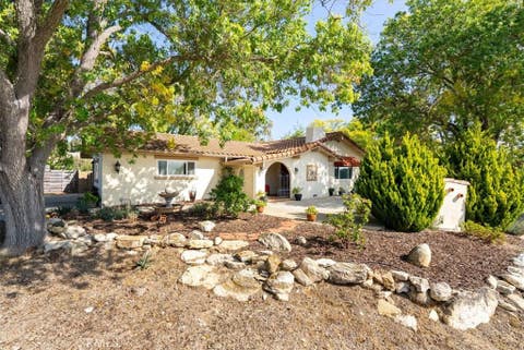 Tiny photo for 3750 W Highway 46, Templeton, CA 93465 (MLS # NS25272070)