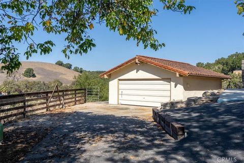 Tiny photo for 3750 W Highway 46, Templeton, CA 93465 (MLS # NS25272070)