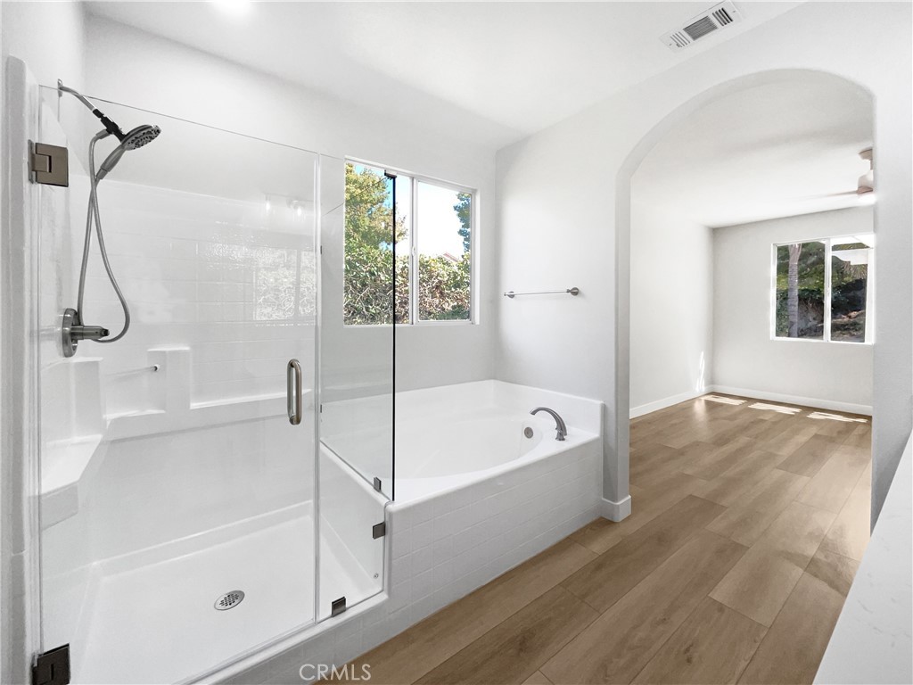 Eagle Glen - Residential