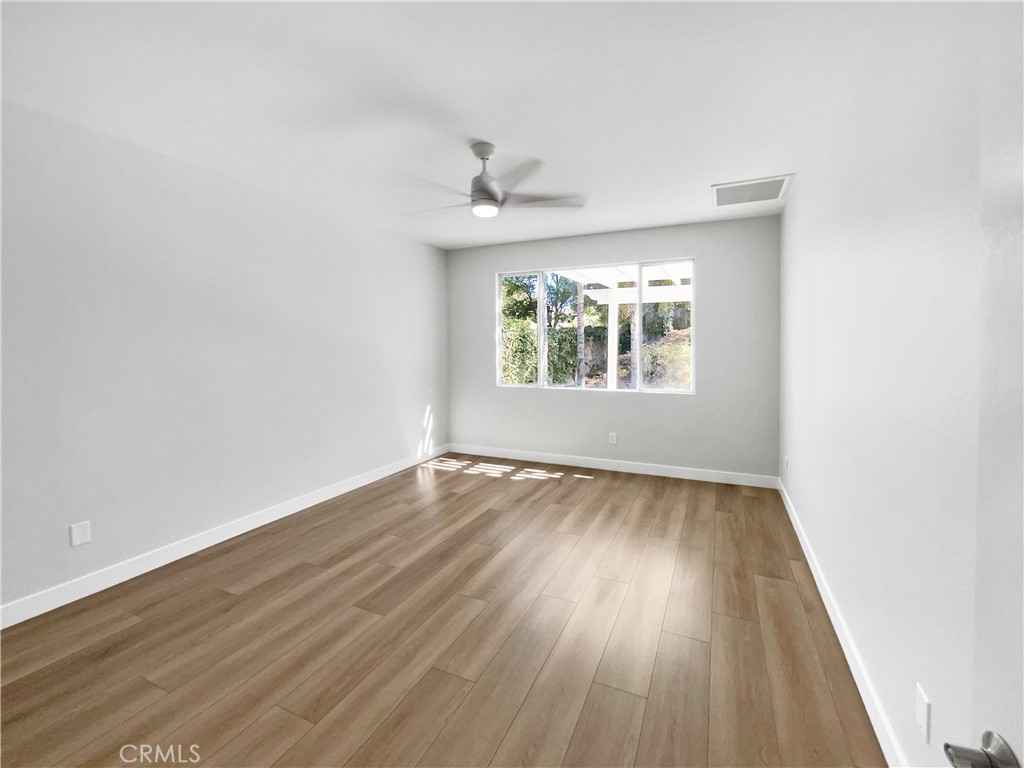 Eagle Glen - Residential