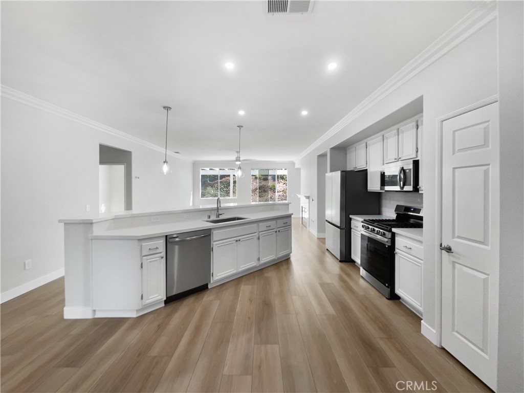 Eagle Glen - Residential