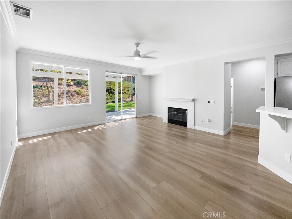 Eagle Glen - Residential