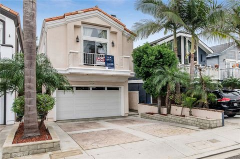 Tiny photo for 1720 Carlson Ln, Redondo Beach, CA 90278 (MLS # SB25219713)
