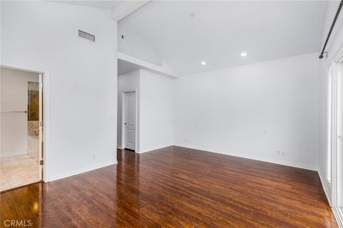 Tiny photo for 1720 Carlson Ln, Redondo Beach, CA 90278 (MLS # SB25219713)