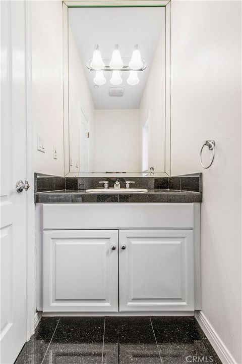 Tiny photo for 1720 Carlson Ln, Redondo Beach, CA 90278 (MLS # SB25219713)