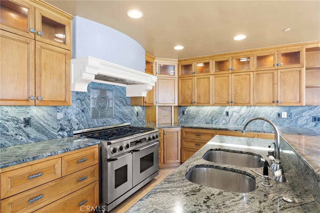 35735 Beach, Dana Point CA 92624 - Photo 10