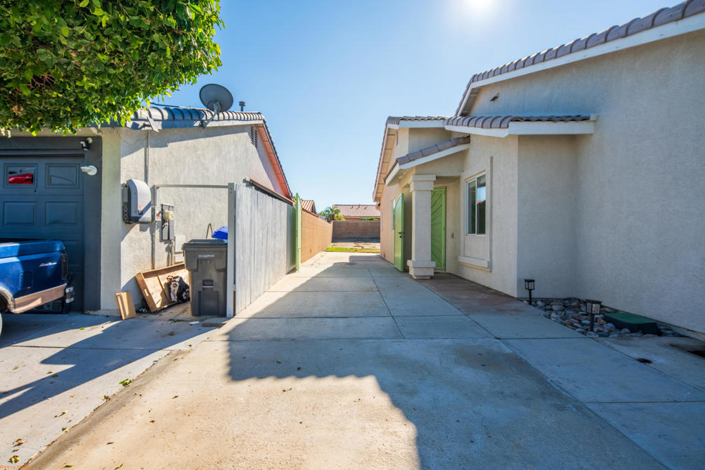 84131 Calendula Avenue