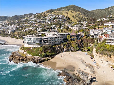 Photo of 31561 Table Rock Dr #211, Laguna Beach, CA 92651 (MLS # LG26177389)
