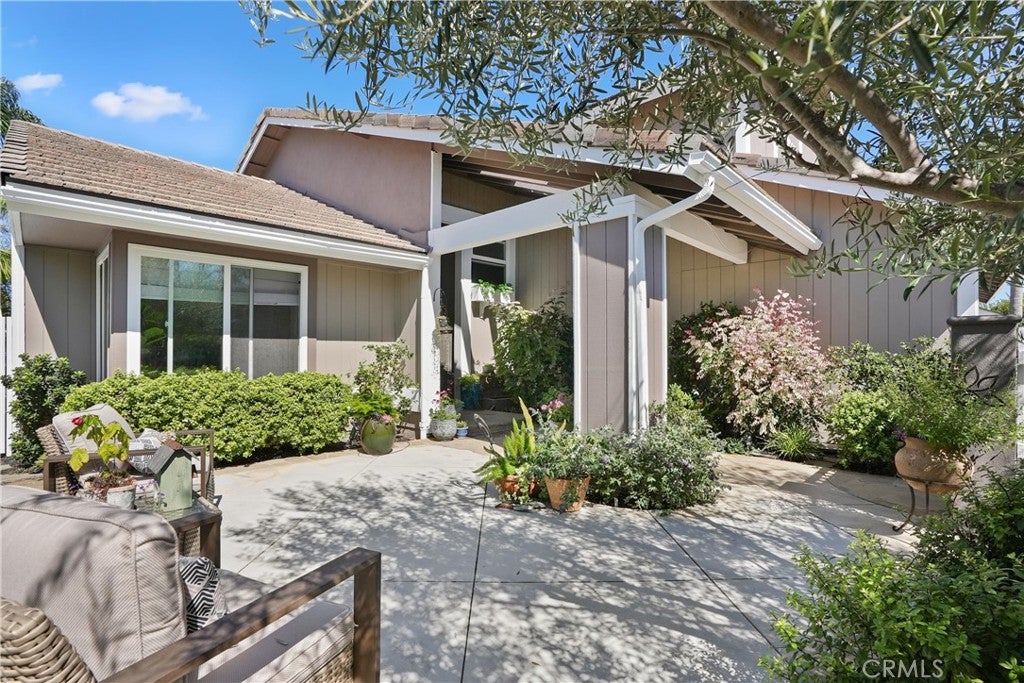 5771 Grimsby Drive