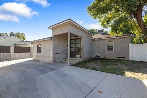7807 Stansbury Panorama City CA 91402