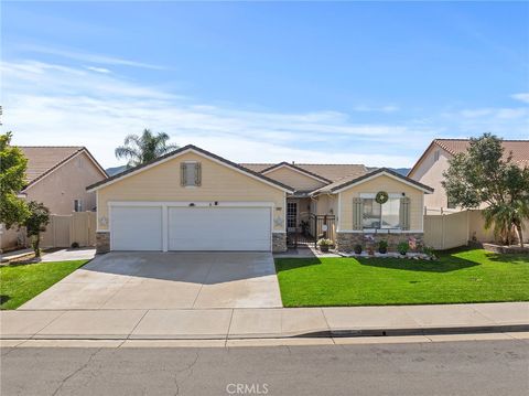 Photo of 23457 Mountain Breeze Dr, Murrieta, CA 92562 (MLS # SW26047099)