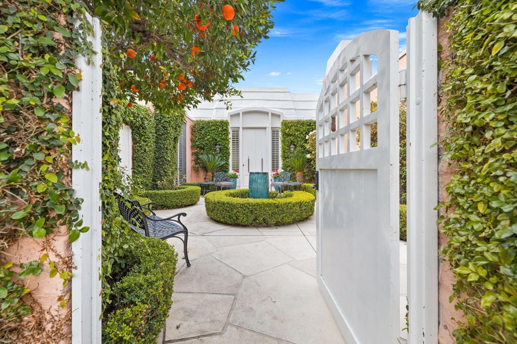 73587 El Hasson Circle