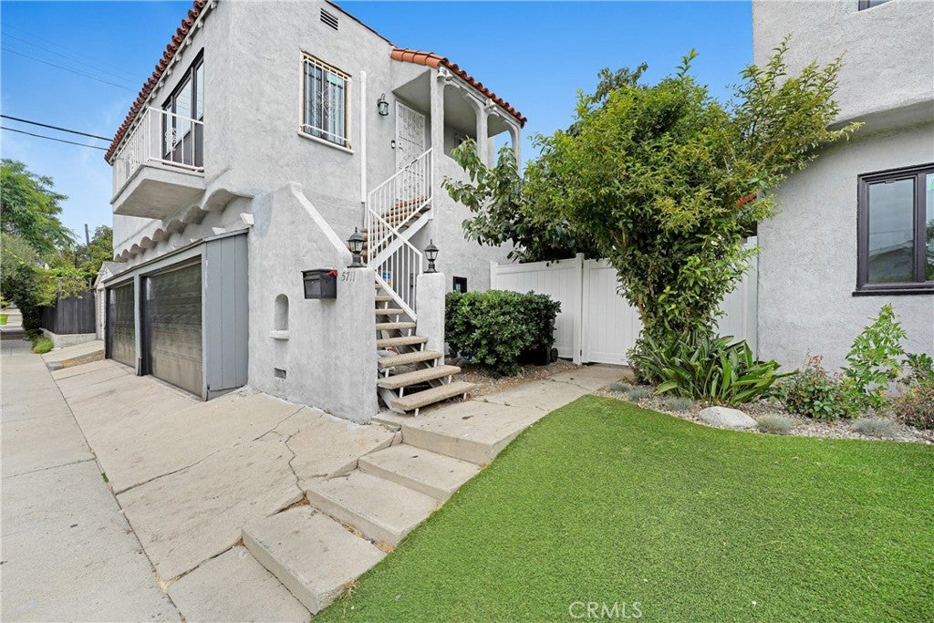 1567 S Spaulding