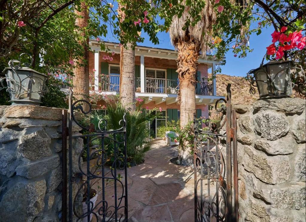 The Mesa - Residential