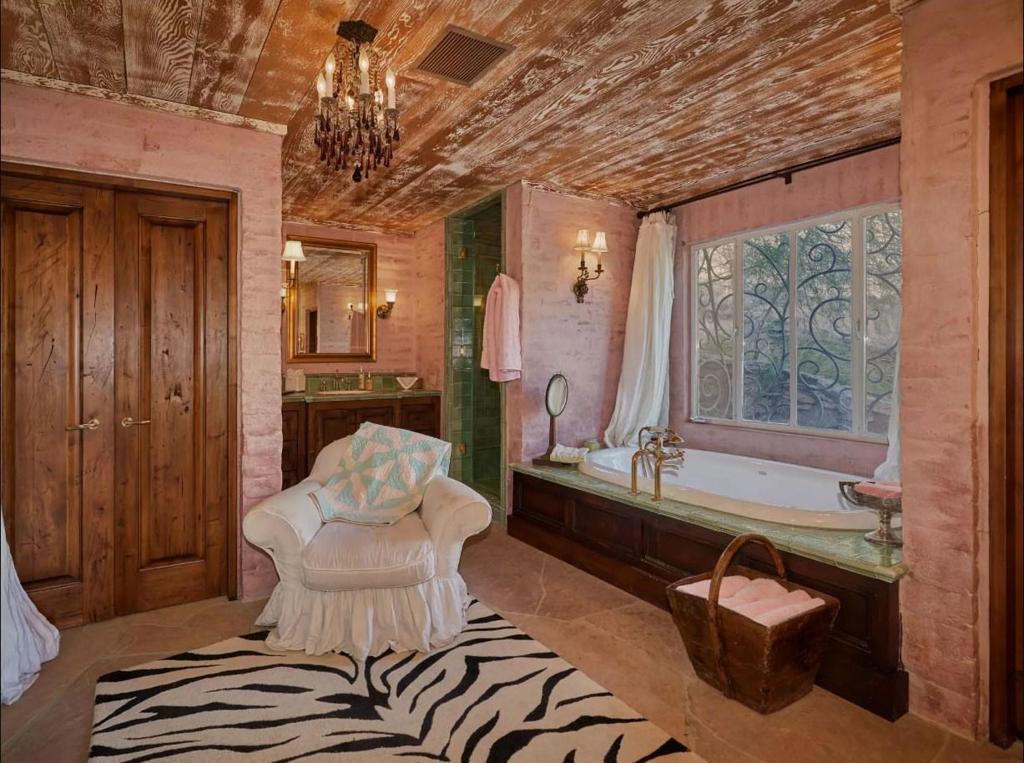 The Mesa - Residential