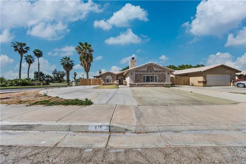 Photo of 145 Eunice Cir, Blythe, CA 92225 (MLS # DW26060990)