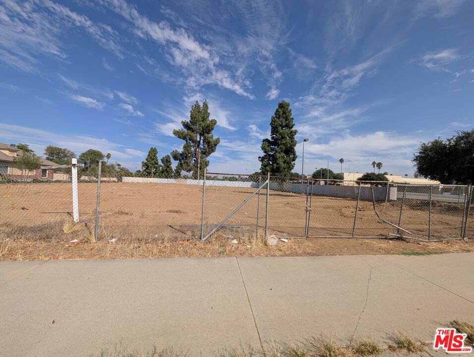 6840 Streeter Avenue