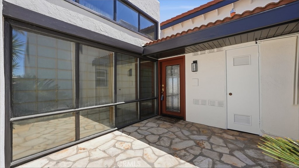 3433 Newridge Drive