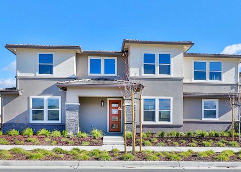 5712 Lake Club Drive Fairfield CA 94533