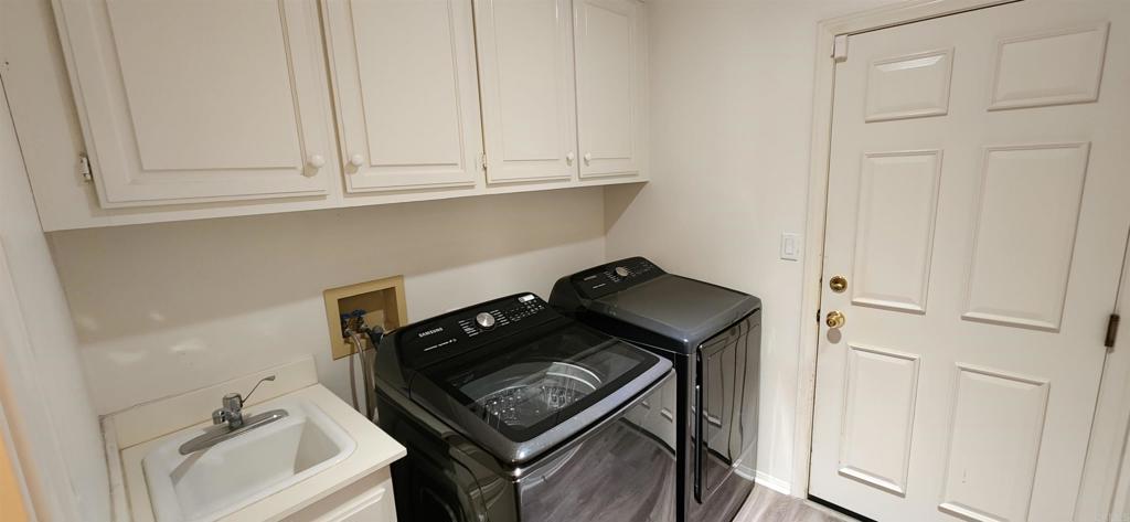 AVI - Residential Lease