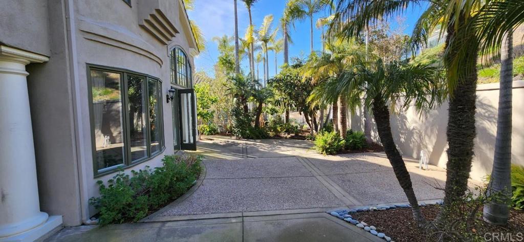 AVI - Residential Lease