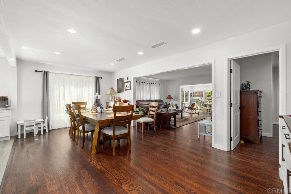 852 5th Street