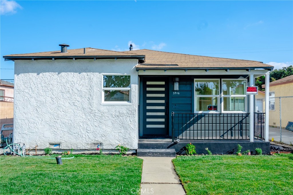 5916 Walnut Avenue