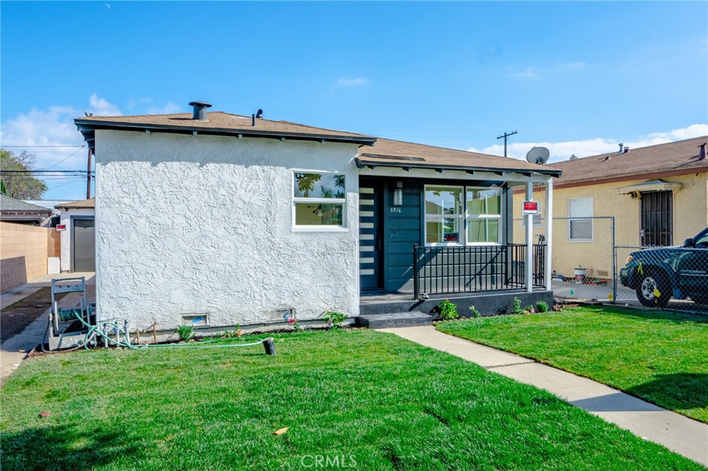5916 Walnut Avenue