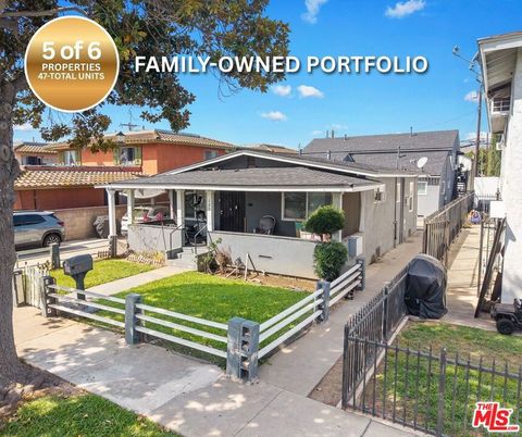 Photo of 125 N 4th Street, Montebello, CA 90640 (MLS # 26701169)