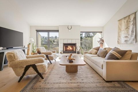 Photo of 7 Via Joaquin #5, Monterey, CA 93940 (MLS # ML82042210)